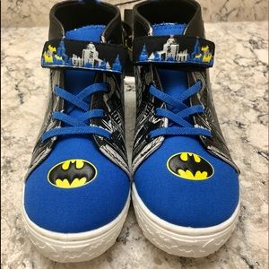 NWT DC Batman high top sneaker Size 13